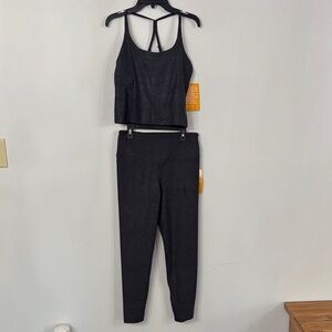 Stylish Black avia Women's two piece athletic set